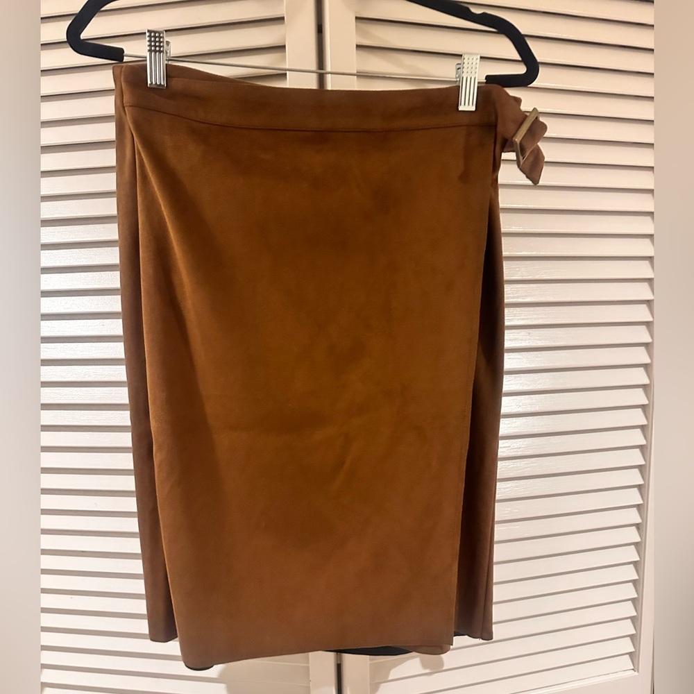 Brown suede wrap up skirt NWT in camel